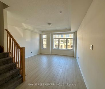 For Lease - 10 Sissons Way, Markham, Ontario - Photo 3