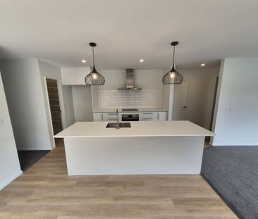 10 Robson Drive, Lincoln - Photo 3