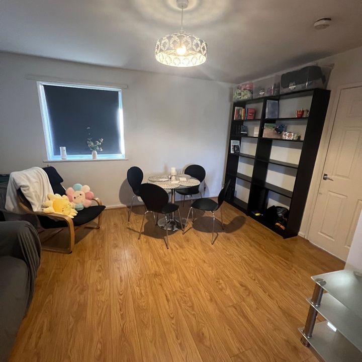 1 Bed Flat, Saturn Grove, M6 - Photo 1