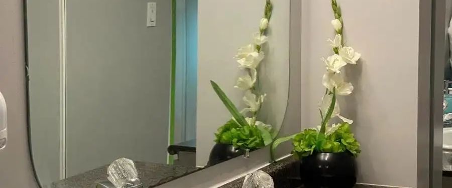 BASEMENT - 5 AMERICA AVENUE — 2 Bedroom - Photo 1