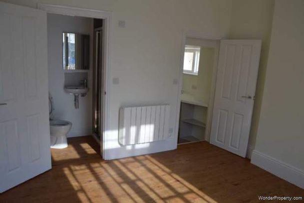 1 bedroom property to rent in Chard - Photo 1