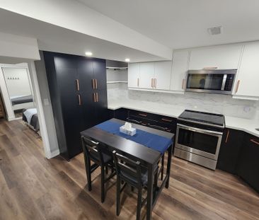 For Lease - 435 Hansen Road Unit# Lower, Brampton, Ontario - Photo 6