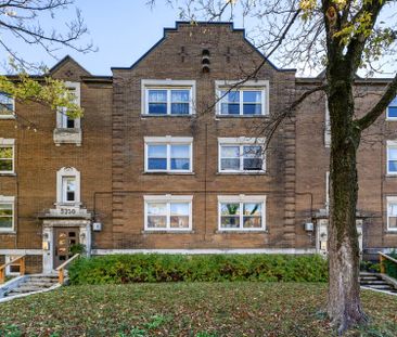 Apartment for rent, Montréal (Côte-des-Neiges/Notre-Dame-de-Grâce) - Photo 2
