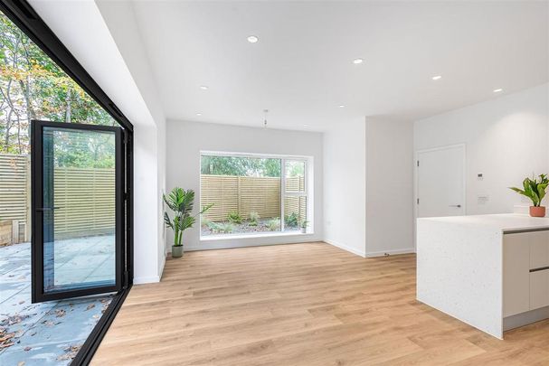 2 bedroom duplex to rent - Photo 1