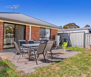 47 Stratton Road, Elizabeth Downs. - Photo 6