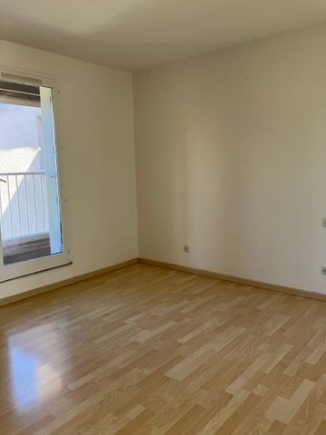 Location Appartement 2 pièces 57m² NARBONNE 11100 - Photo 5