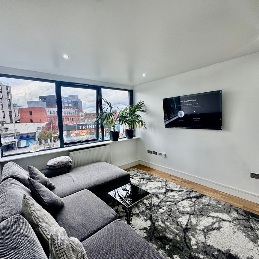 2 Bed Flat, Baldwin House, HA1 - Photo 1