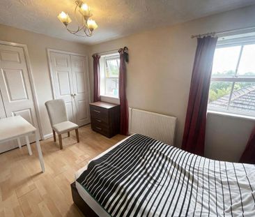 1 bedroom in a house share to rent - Photo 3