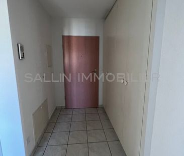 BEL APPARTEMENT DE 4 PIECES, EN SINGINE - Photo 1