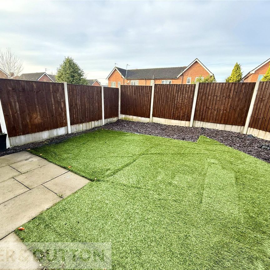 Abbeydale Road, 70, Moston, M40 0AJ, Manchester - Photo 1