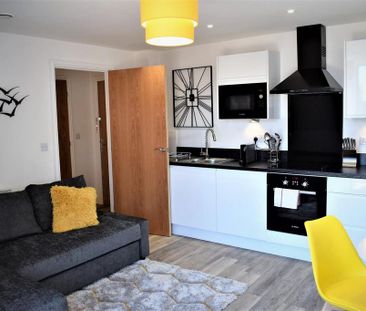 1 bedroom flat to rent - Photo 1