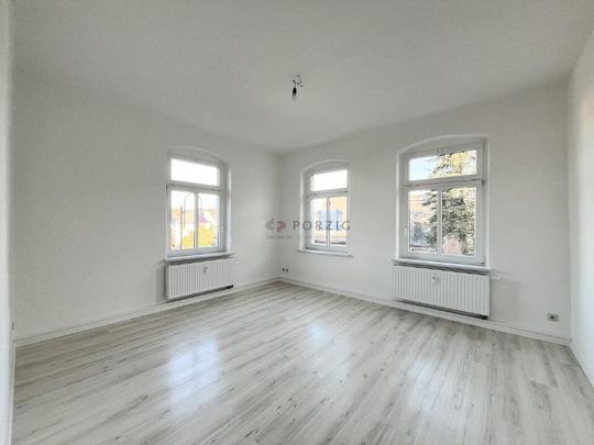 Ihr neues Zuhause: Charmante 2-Raum-Wohnung mit Einbauküchen-Option - Photo 1