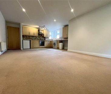 Lorne Park Road, Bournemouth, Dorset, BH1 - Photo 6