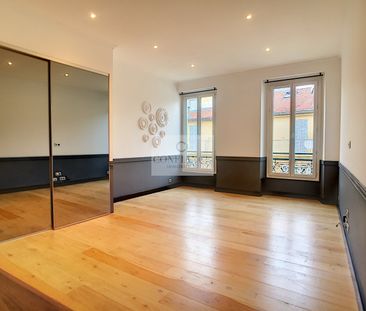 Location Appartement 2 pièces 50m² NICE 06000 - Photo 5