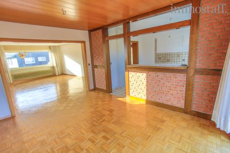 TOP WOHNUNG, TOP LAGE. Im 1. OG mit Balkon, Gartennutzung, Garage und klasse Aufteilung. - Photo 4