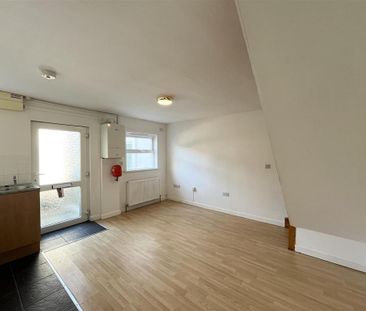 1 bedroom terraced house to rent - Photo 3