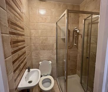 Studio Flat, Bradgate Road, SE6 - Photo 6