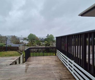 3 Bedrooms, Orewa - Photo 1