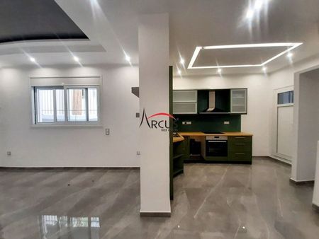Διαμέρισμα για ενοικίαση Κέντρο (Νέος Κόσμος) - Photo 3