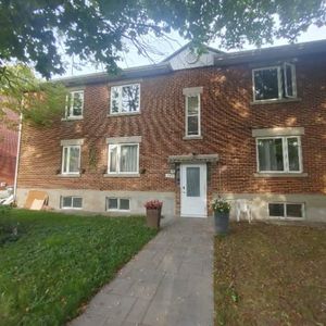 Grand 41/2 a louer a Lachine - Photo 2