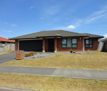 one level brick and tile town house - Photo 3