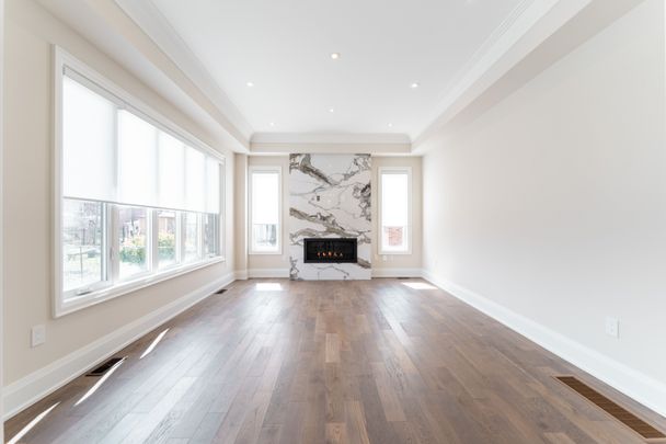 For Lease - 119 Jay Street, Toronto, Ontario - Photo 1
