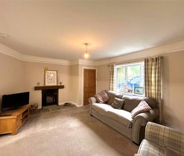 3 bedroom detached house to rent - Photo 2
