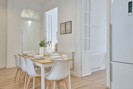 Cozy Double Room in Valencia - Photo 2