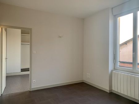 APPARTEMENT T1 A LOUER A RIORGES - MULSANT - Photo 3