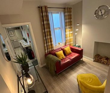 Room 3, 95 Enfield St, Belfast, BT13 3DJ - Photo 1