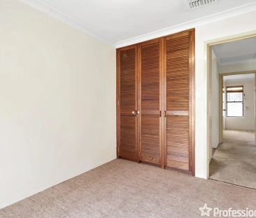19 Bellanger Drive, Beldon WA 6027 - Photo 3