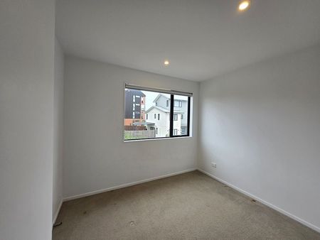 3 Bedroom next to Westcity Mall Henderson - Photo 5