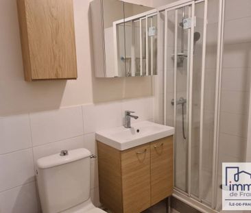 Location appartement chambre 1 pièce 16 m² à Rocquencourt (78150) P... - Photo 4