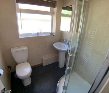 Foxhunter Drive, Oadby, Leicester, Leicestershire, LE2 - Photo 6