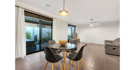 Prime Location 3-Bedroom for Rent - Available from 8th Dec. - Photo 2