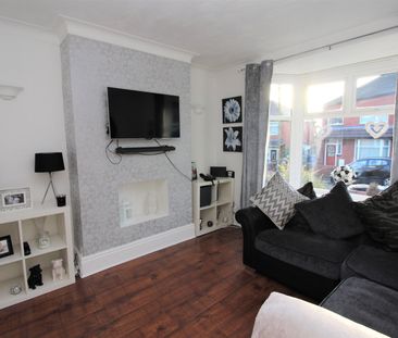 Second Avenue, Bury - Photo 2