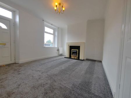 2 bedroom terraced house to rent - Photo 3
