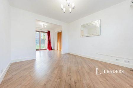 3 bedroom house to rent - Photo 3