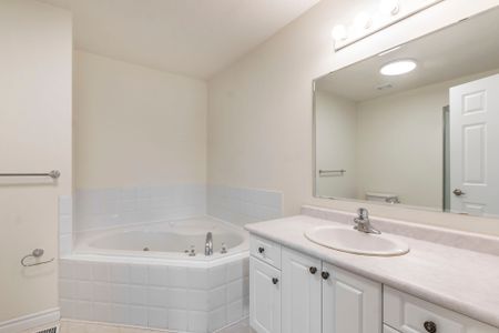 For Lease - 619 Wild Ginger Avenue Unit# C16, Waterloo, Ontario - Photo 3