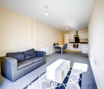 2 bedroom flat to rent - Photo 4