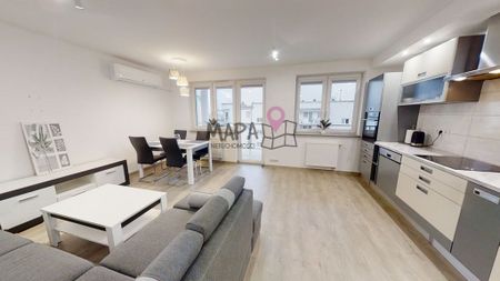 Dobry standard! 3 pokoje, klimatyzacja, parking - Photo 2