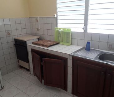 Location Appartement 3 pièces Meublé 51m² LE GOSIER 97190 - Photo 4
