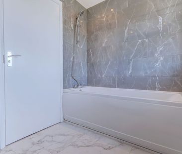 1 bedroom semi detached house to rent - Photo 6