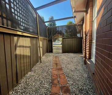 Modern Comfort and Easy Living with Gardener Included - Photo 1