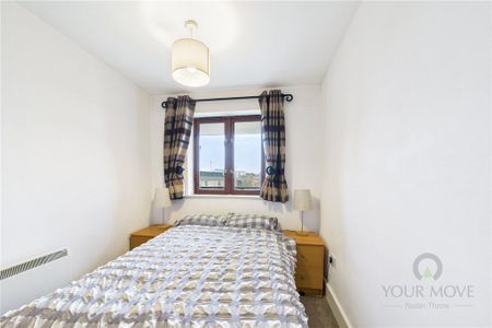 2 bedroom penthouse to rent - Photo 3