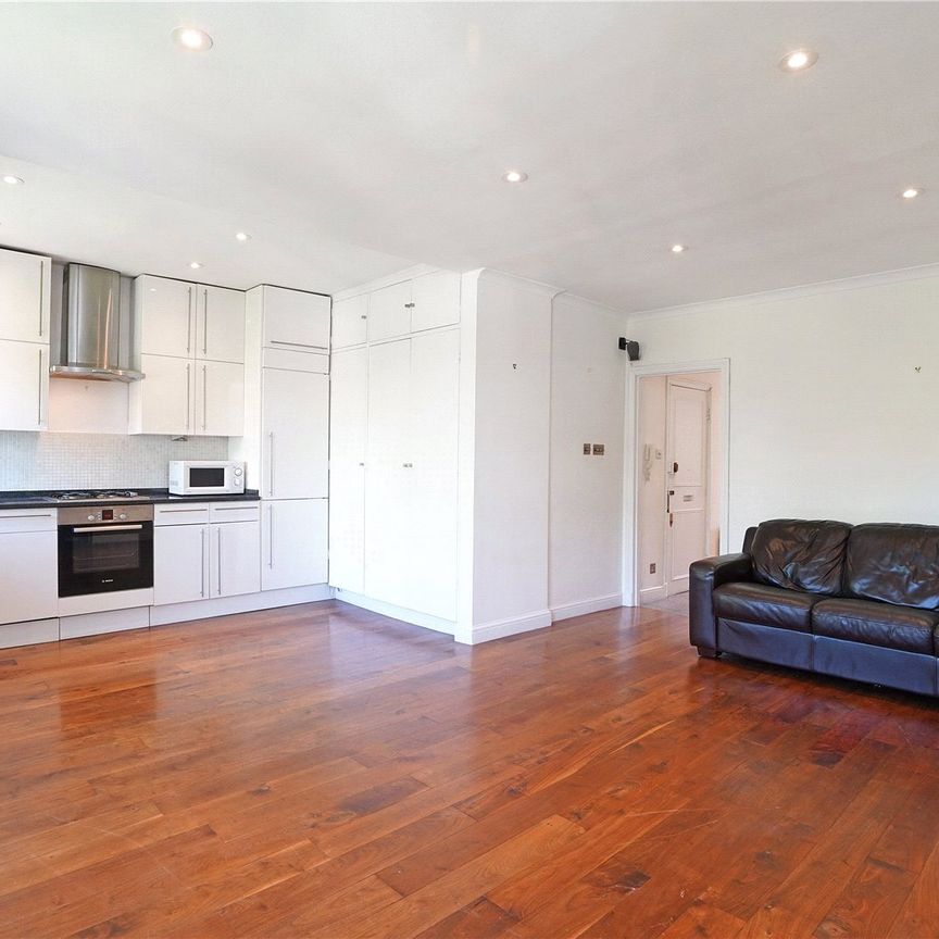 Ladbroke Gardens, W11, London - Photo 1