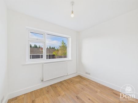 Charnwood Court, Lydney - Photo 3