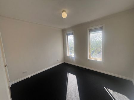 1/13-15 Housden Street, Broadmeadows VIC 3047 - Photo 2