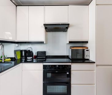 2 bedroom apartment to rent - Photo 3