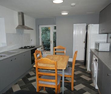 6 bedroom house to rent - Photo 4